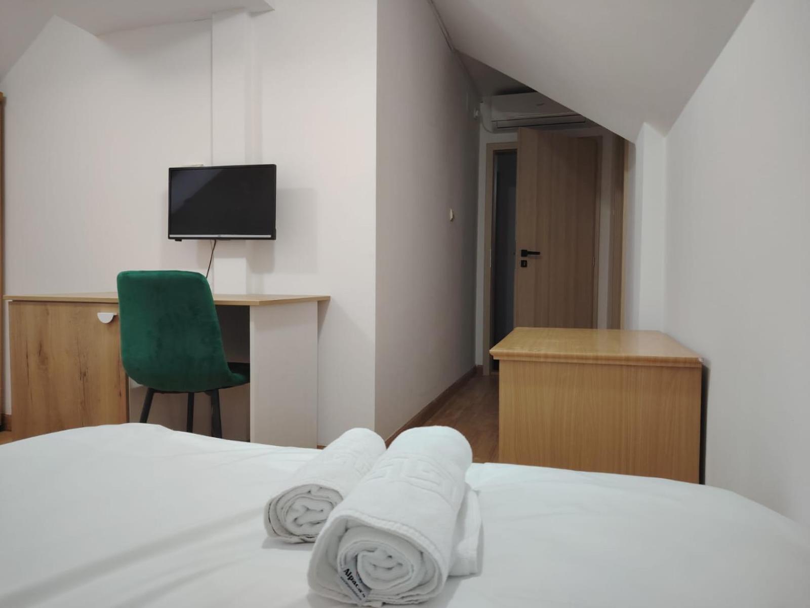 Hotel Parc Geoagiu Băi Exteriér fotografie